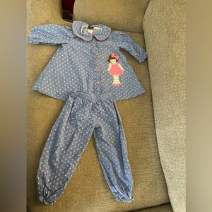 2/$20 The Bailey Boys Blue and pink polka dot two piece outfit